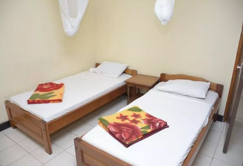 Keys Hotel Mbokomu Branch