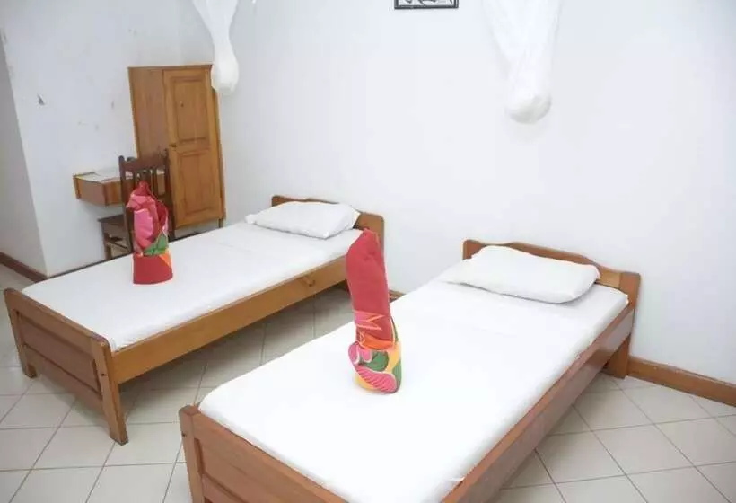 Keys Hotel Mbokomu Branch