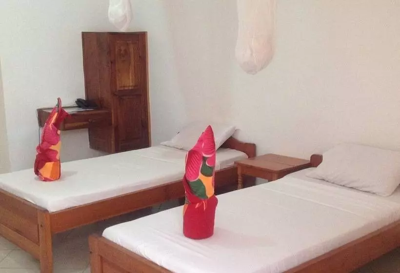 Keys Hotel Mbokomu Branch