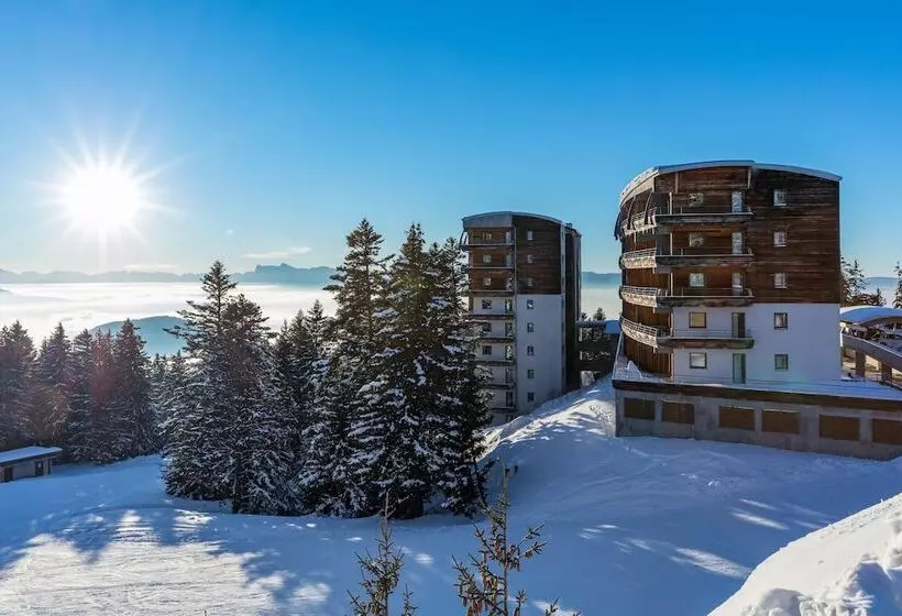 Noemys L Ecrin Des Neiges