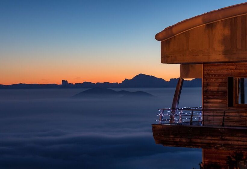 Noemys L Ecrin Des Neiges