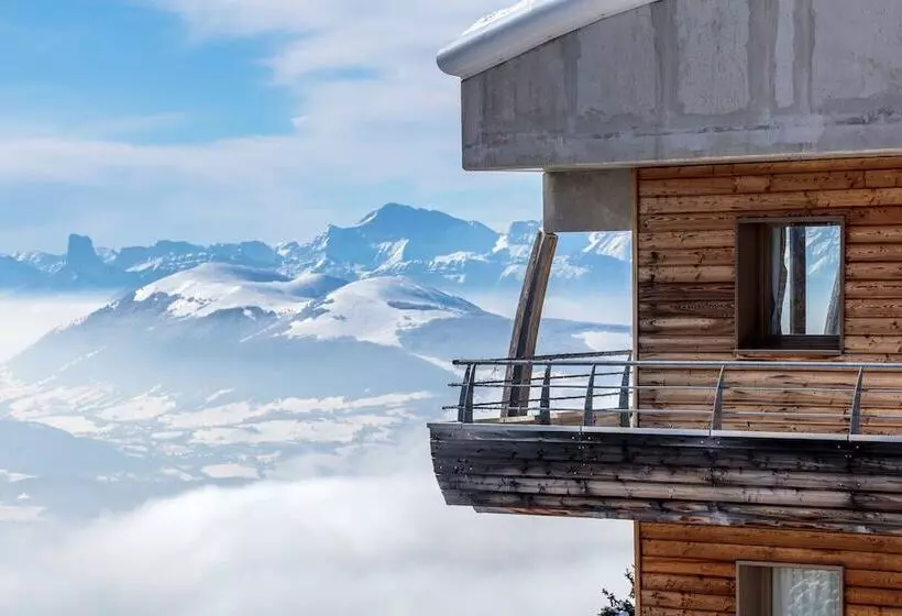 Noemys L Ecrin Des Neiges