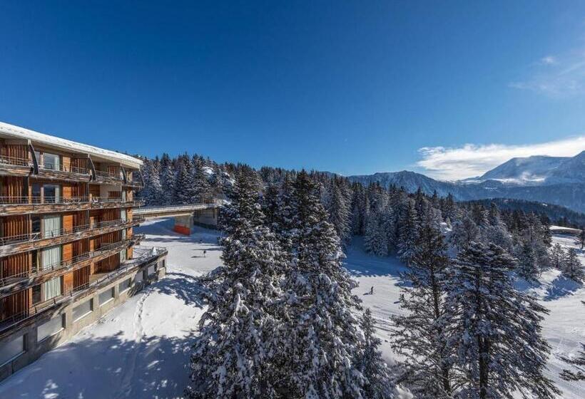 Noemys L Ecrin Des Neiges