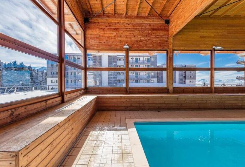 Noemys L Ecrin Des Neiges