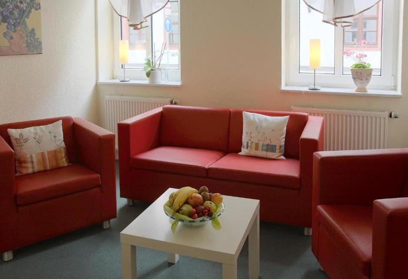 Пансион Adler Hotel Delitzsch