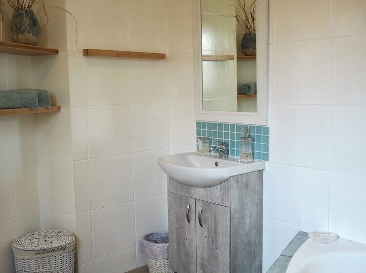 פנסיון African Breeze Guest House