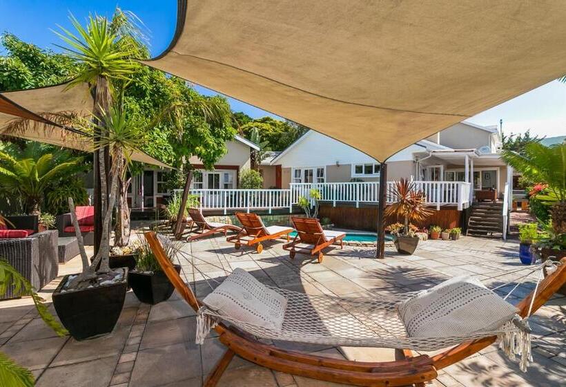 פנסיון African Breeze Guest House