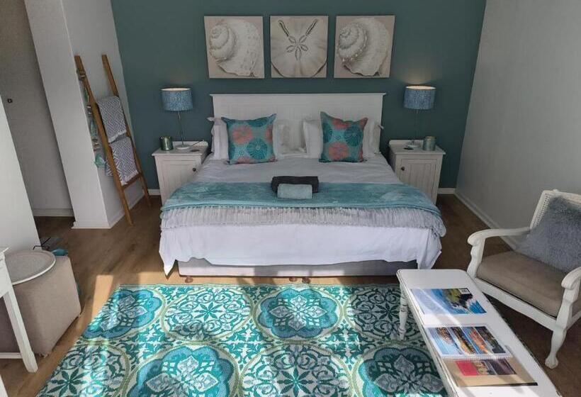 פנסיון African Breeze Guest House