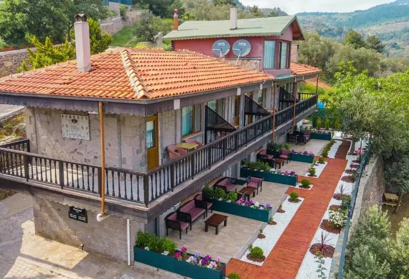 ペンション Assos Kartal Yuvasi