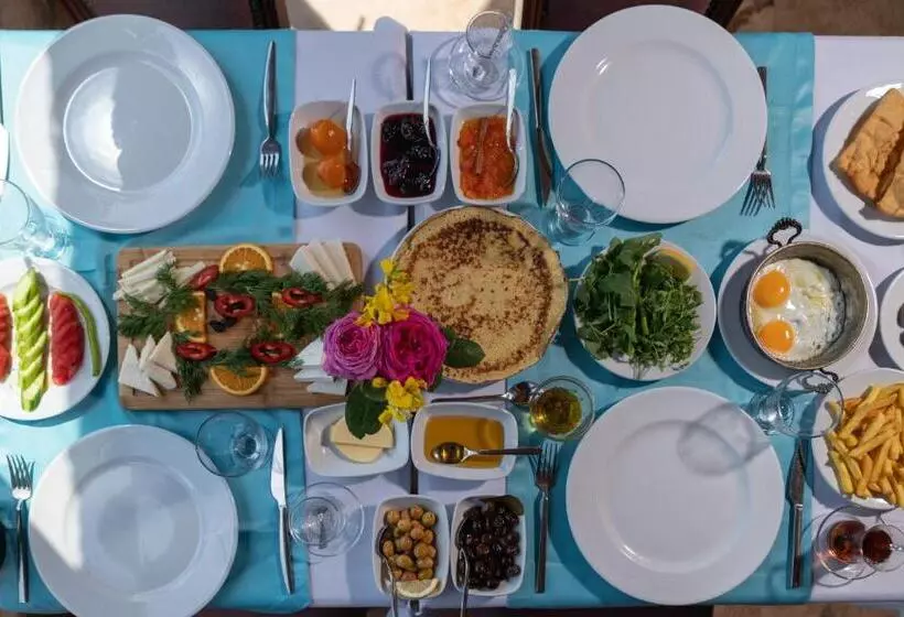 ペンション Assos Kartal Yuvasi