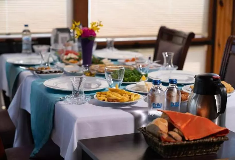 ペンション Assos Kartal Yuvasi