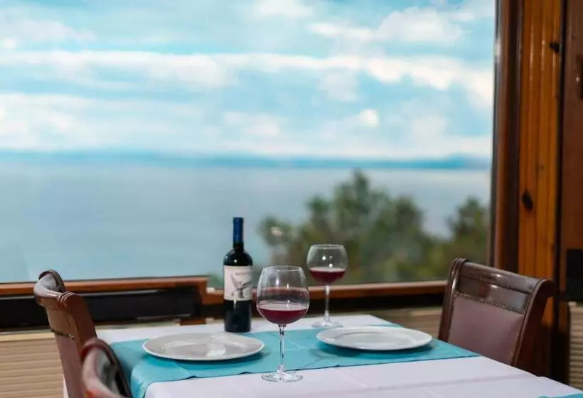 ペンション Assos Kartal Yuvasi