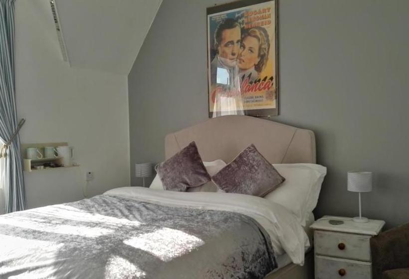 بنسيون Blue Palms