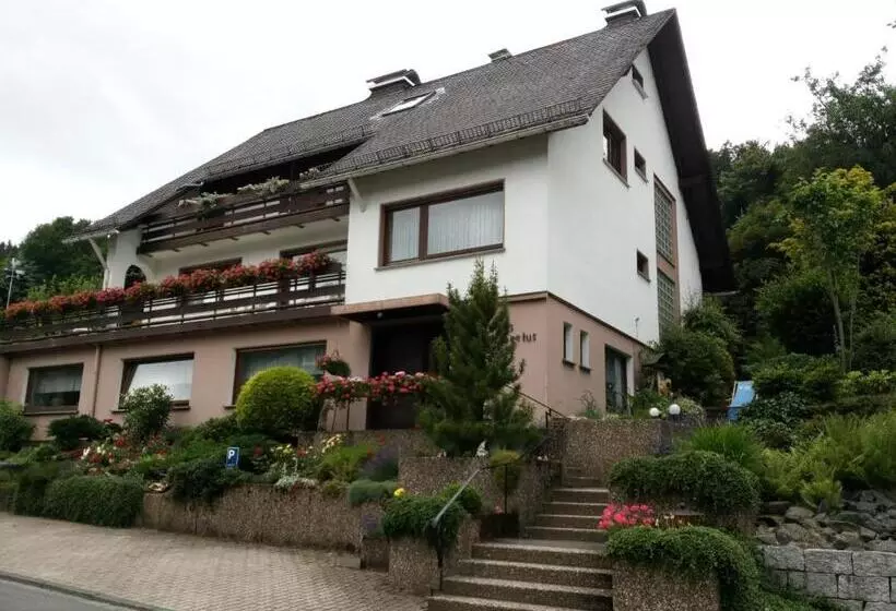 پانسیون Haus Hubertus