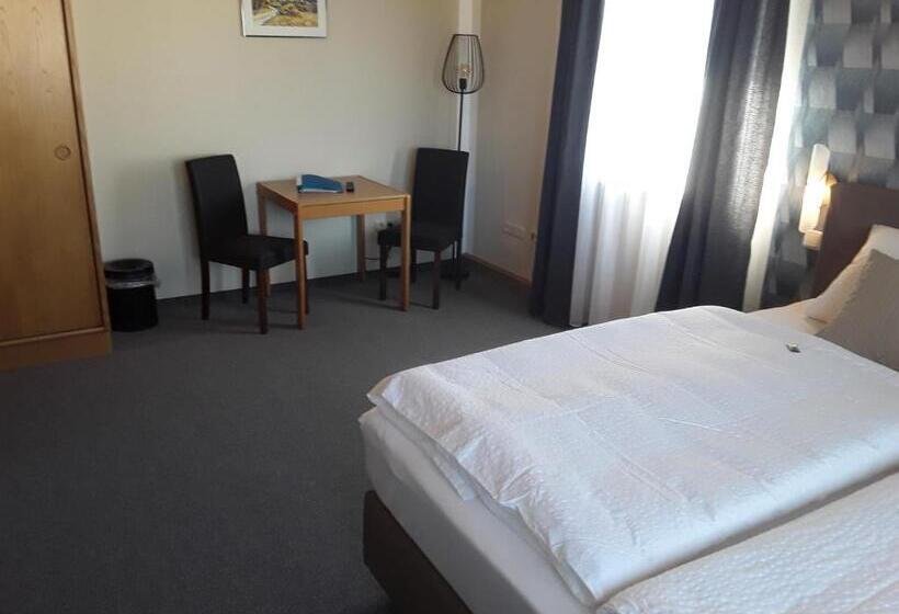 بنسيون Landgasthaus Birkenhof