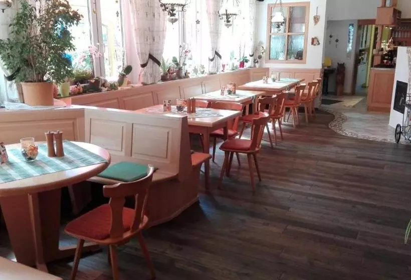 Majatalo Landgasthaus Birkenhof