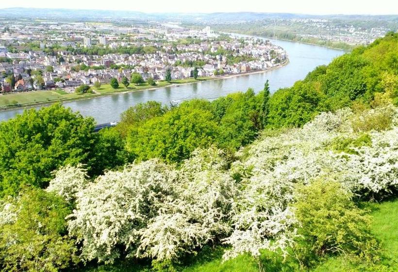 پانسیون Ohm Patt