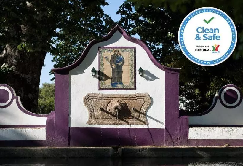 پانسیون Quinta Da Dourada