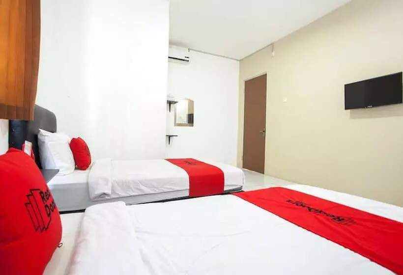 Majatalo Reddoorz Plus Near Galaxy Mall