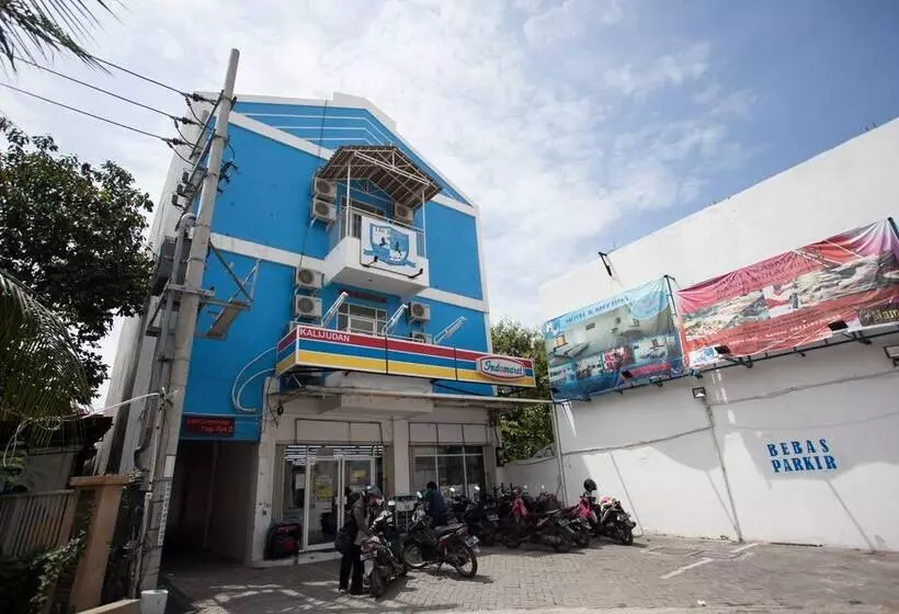 Majatalo Reddoorz Plus Near Galaxy Mall