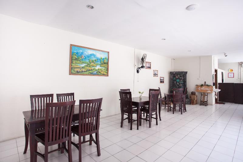 بنسيون Reddoorz Plus Near Galaxy Mall