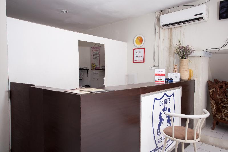 بنسيون Reddoorz Plus Near Galaxy Mall