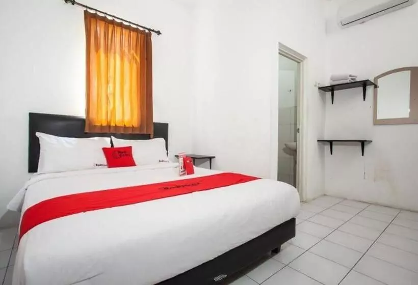 Majatalo Reddoorz Plus Near Galaxy Mall