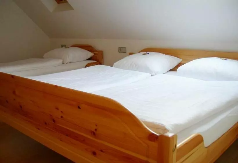 Pension Restaurant Parthenon