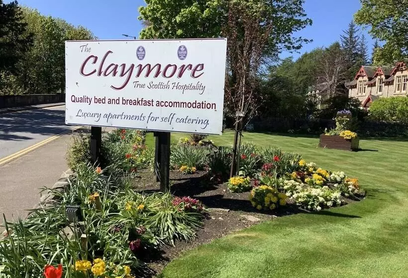 ペンション The Claymore Guest House And Apartments