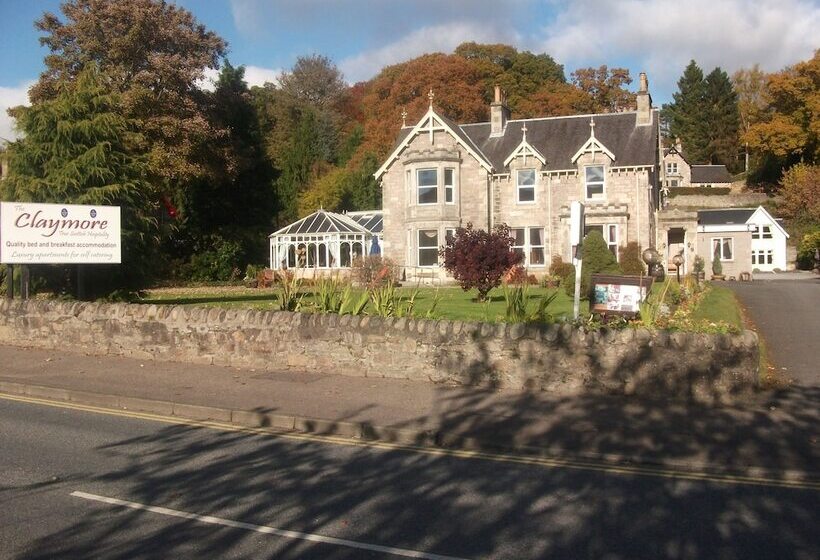 Pansiyon The Claymore Guest House And Apartments