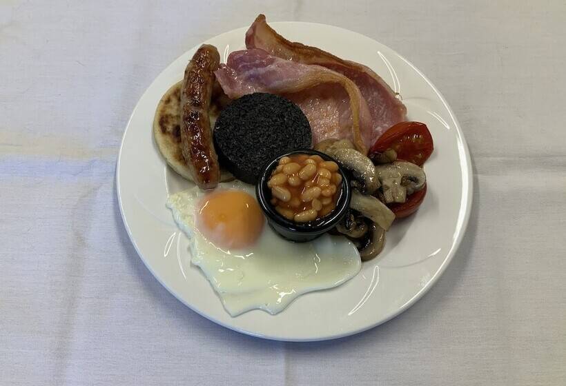 Pansiyon The Claymore Guest House And Apartments