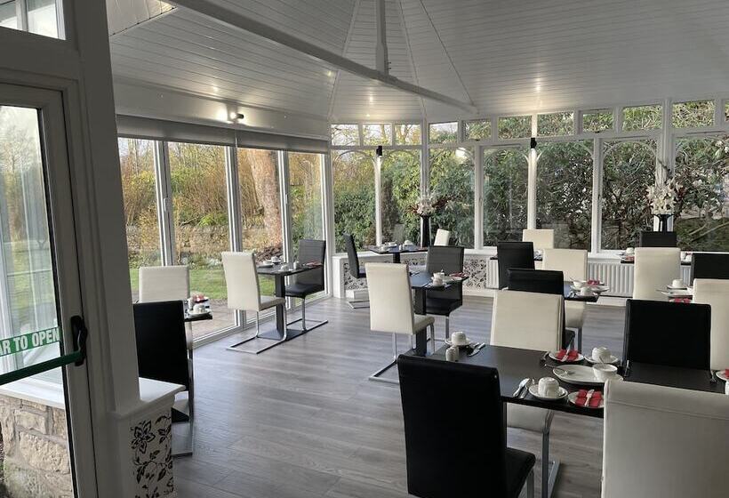 Pansiyon The Claymore Guest House And Apartments