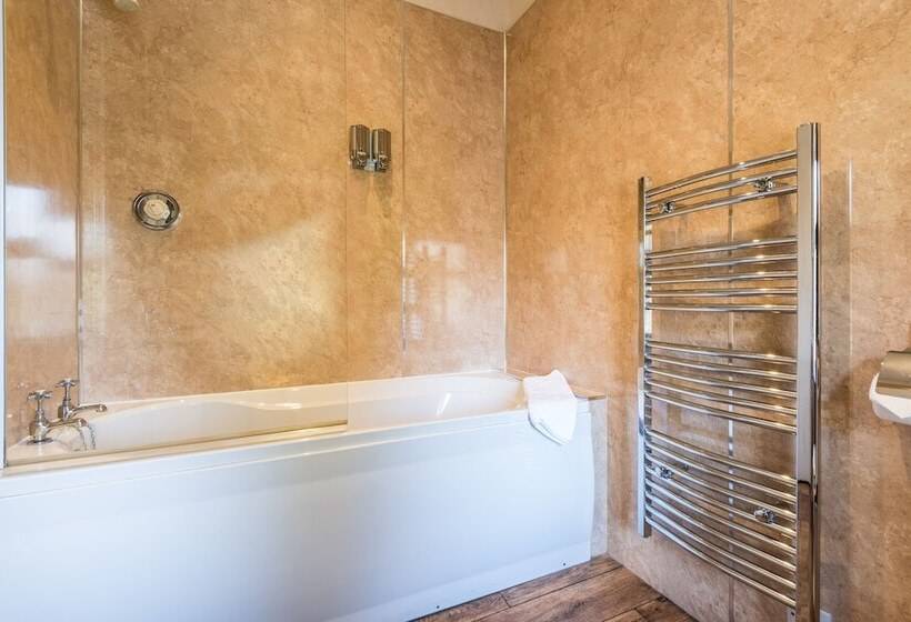 Pansiyon The Claymore Guest House And Apartments