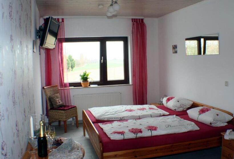 Pension Und Weingut Hirschhof