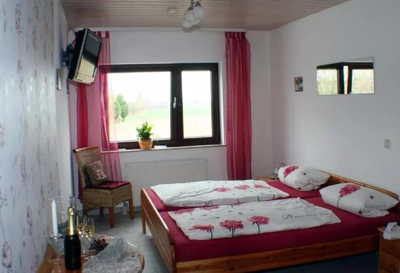 Pension Und Weingut Hirschhof