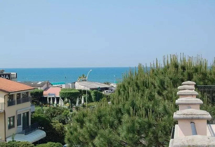 Riviera Residence