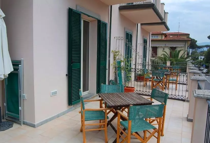 Riviera Residence