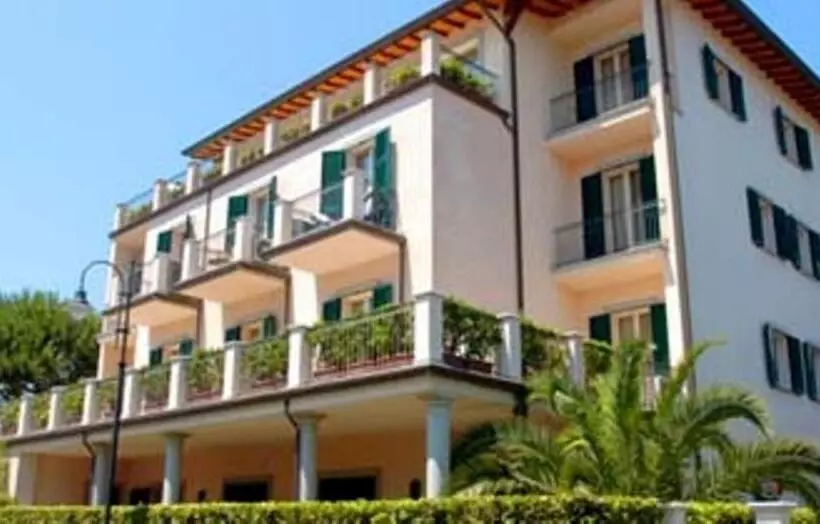 Riviera Residence