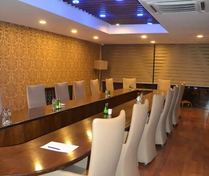 Turizoom Business Hotel & Spa Elbistan