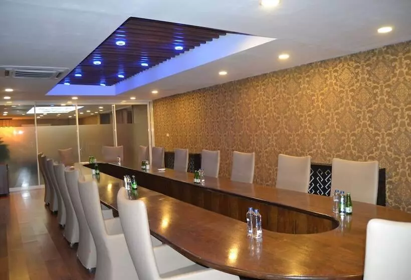 Turizoom Business Hotel & Spa Elbistan