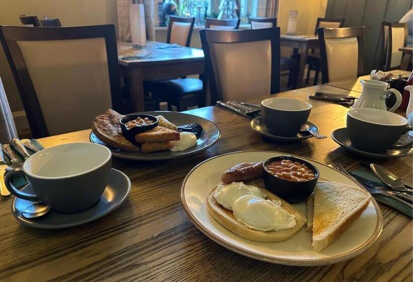 旅馆 The Heathfield Inn