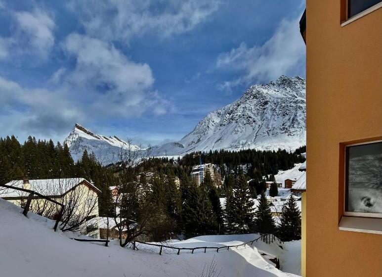 Aparthotel San Bernardino