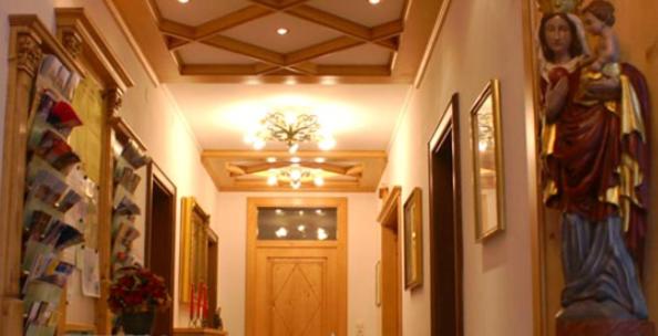 ベッドアンドブレックファースト Pension Bergfried