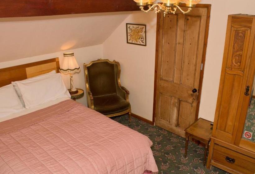 Bed and Breakfast Retreats At Wayside