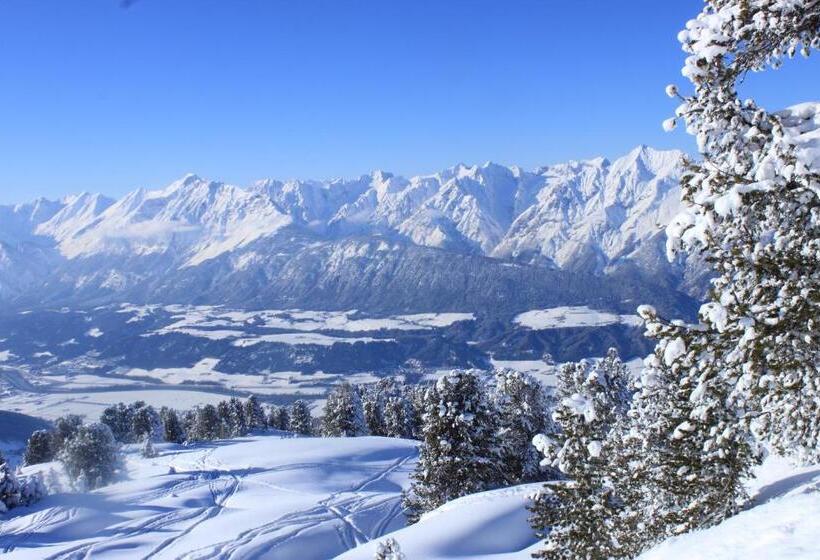 ホテル Garni Regina