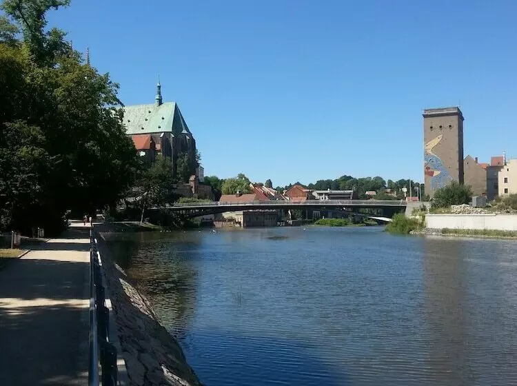 هتل Picobello Pension