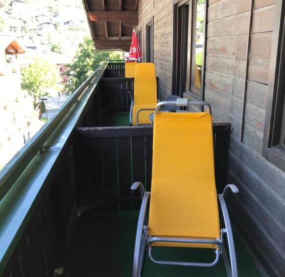 بنسيون Magali S, Bed & Breakfast   Inclusive Summer Card