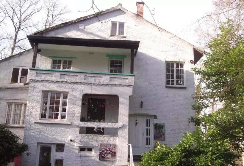 Charleroi Marcinelle Verdure Et Parking Gratuit