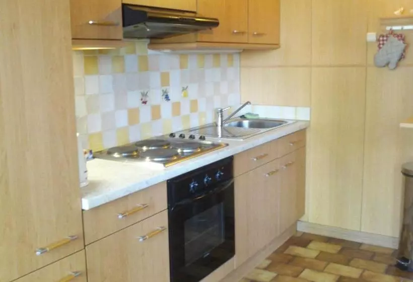 Charleroi Marcinelle Verdure Et Parking Gratuit