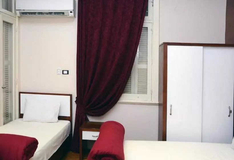 Nour Hostel